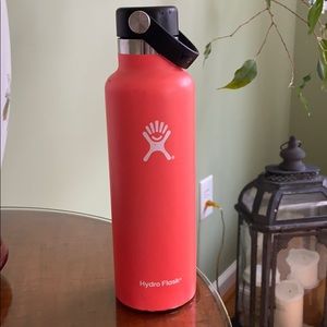 Hydro flask water bottle